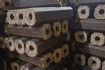 Пропонуємо Вашій увазі деревні брикети Pini kay
Довжина брикету-22см
 фото № 3